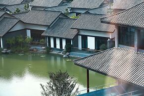 MOONRISE HOTELS & RESORTS