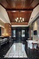 MOONRISE HOTELS & RESORTS
