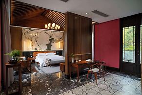 MOONRISE HOTELS & RESORTS