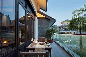 MOONRISE HOTELS & RESORTS