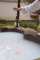 MOONRISE HOTELS & RESORTS