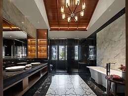 MOONRISE HOTELS & RESORTS