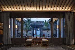 MOONRISE HOTELS & RESORTS