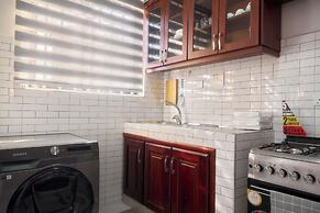 B&S Luxe Living