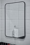B&S Luxe Living