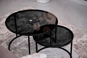 B&S Luxe Living