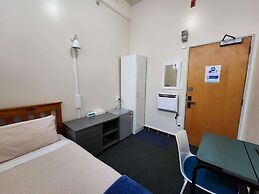 Oceanic Hostel