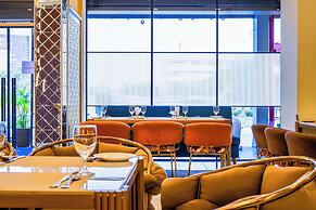 ACR Luxury Hotel