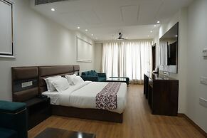 ACR Luxury Hotel