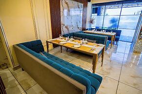 ACR Luxury Hotel