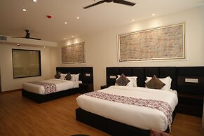 ACR Luxury Hotel