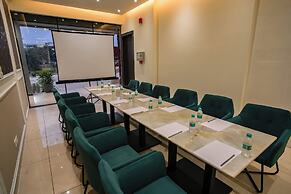 ACR Luxury Hotel