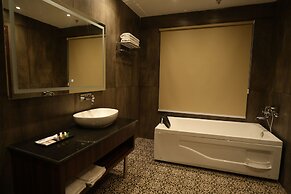 ACR Luxury Hotel