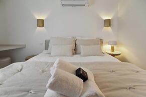 Chic 2br/4p Apartment - Saint-tropez Lices