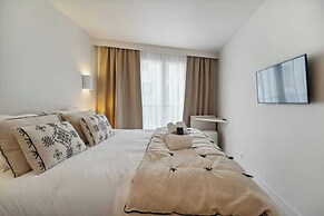 Chic 2br/4p Apartment - Saint-tropez Lices
