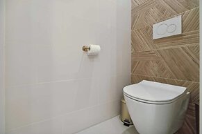 Chic 2br/4p Apartment - Saint-tropez Lices