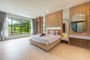 One of Phukets Best Villas V212