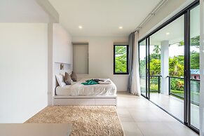 One of Phukets Best Villas V212
