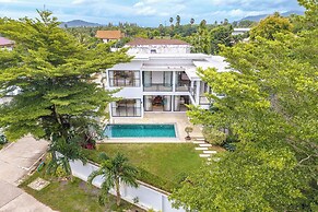 One of Phukets Best Villas V212