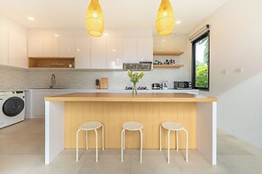 One of Phukets Best Villas V212