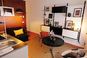 A Place - Leeuwenstraat 20