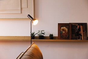 A Place - Leeuwenstraat 20