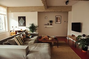 A Place - Leeuwenstraat 20