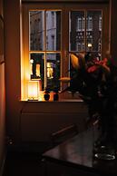A Place - Leeuwenstraat 20