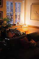 A Place - Leeuwenstraat 20