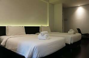iThaphae Hotel
