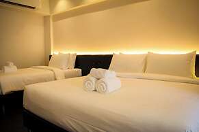 iThaphae Hotel