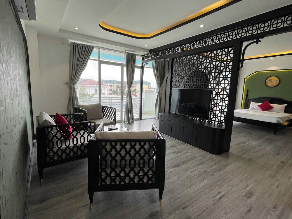 Fusion Point Hotel