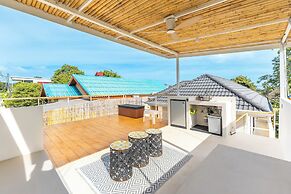 Stylish Rooftop Pool Villa Sea View V211