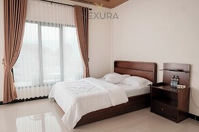 Tentrem Syariah Nexura Collection