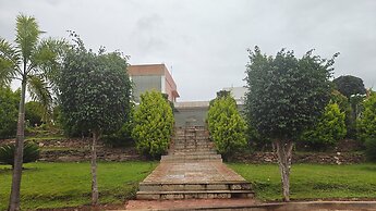 Golden Hill Resort