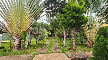 Golden Hill Resort