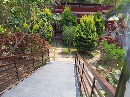 Golden Hill Resort