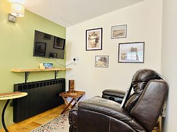 Harvey's Lodge