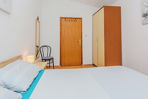 Apartment Semak