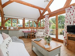 Little Acorn Cottage