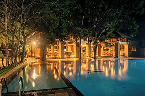 LUXTORI Arugambay