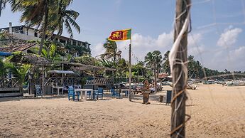 LUXTORI Arugambay