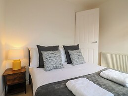 12 Gorse Lane