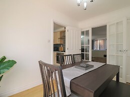 12 Gorse Lane