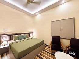 Hotel Diamond Palace