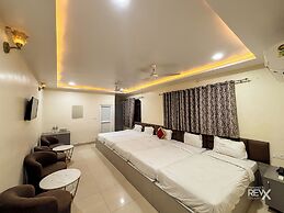 Hotel Diamond Palace