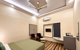 Hotel Diamond Palace