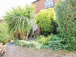 157 Watling Street South