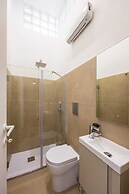 Thelos Apartment