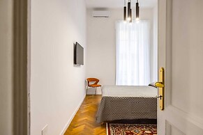 Thelos Apartment